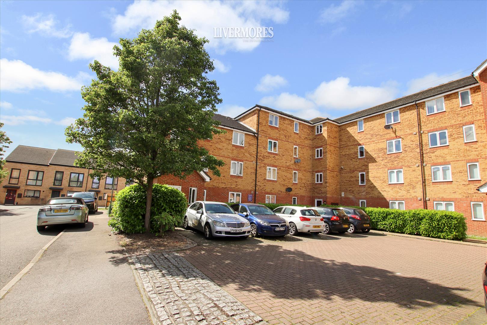 Dunlop Close, Dartford